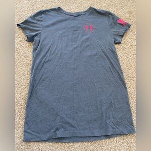 Under Armour top size small